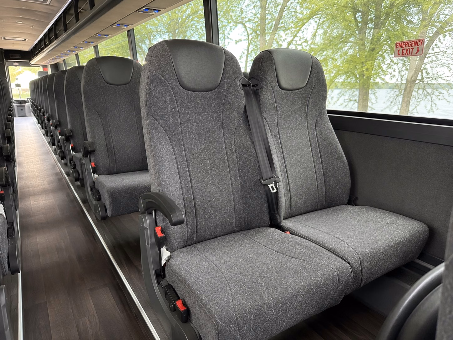 how where and when you re traveling affects your meridian bus rental rate