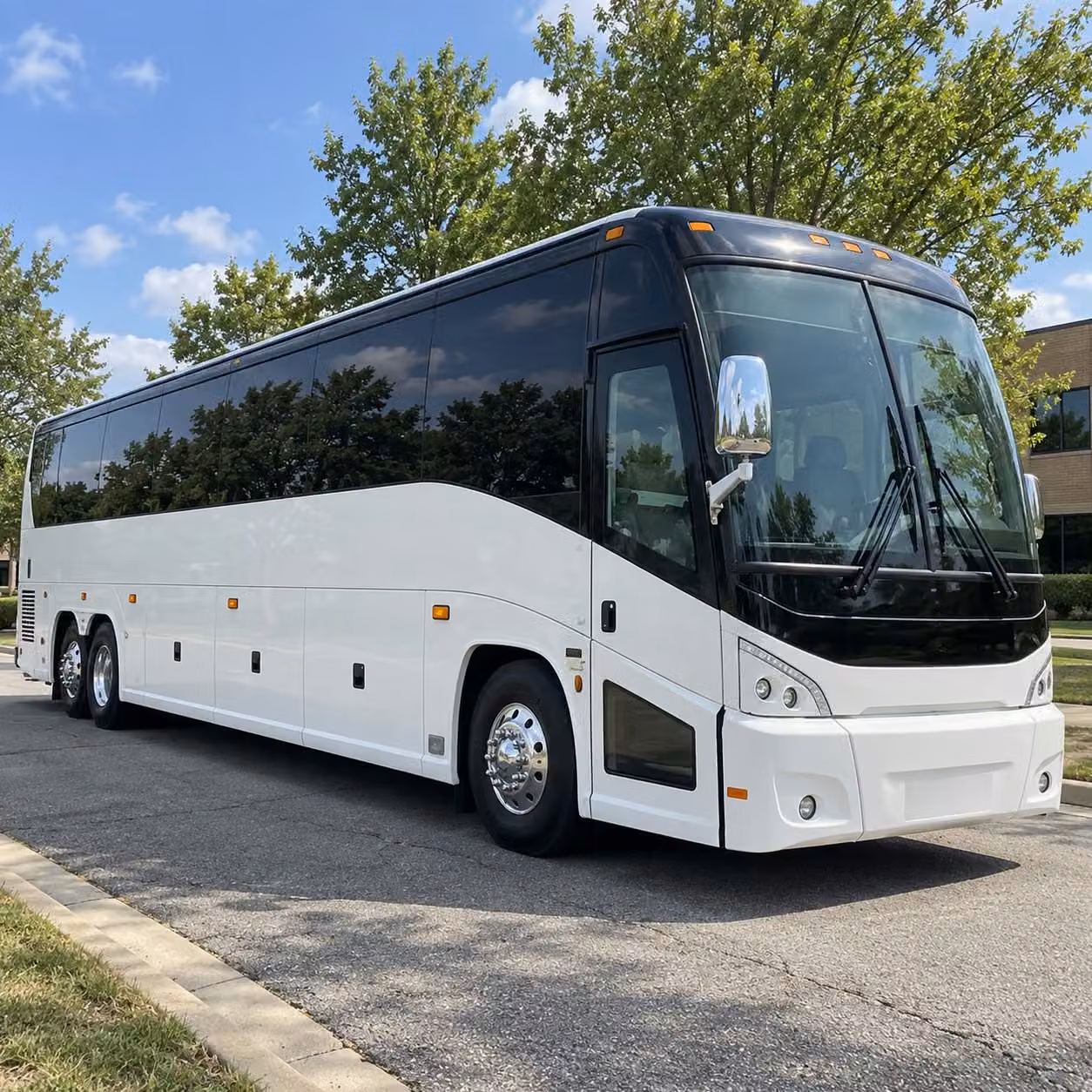 minibus rentals for smaller prom groups in the meridian idaho area